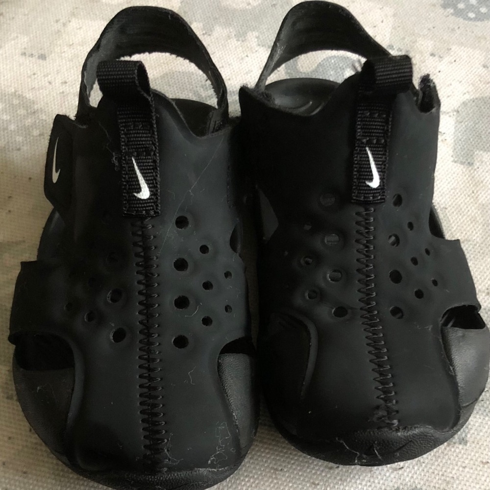 Nike Sunray Protect 2